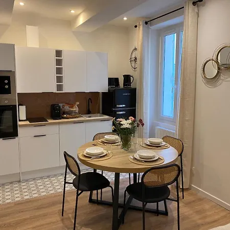Franklin's Cocoon - Parcours Des Arts Apartamento